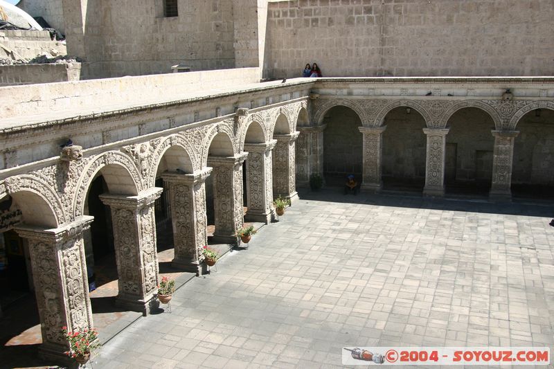 Arequipa - Claustros de La Compania de Jesus
Mots-clés: peru Eglise Monastere