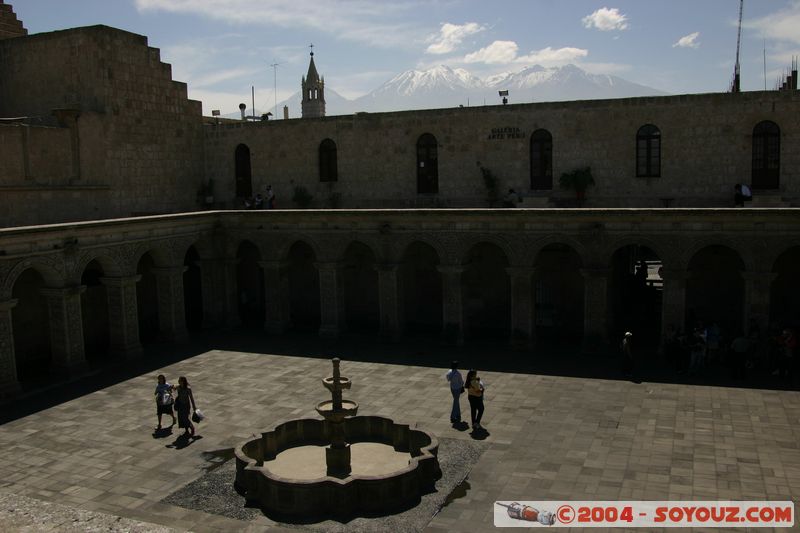 Arequipa - Claustros de La Compania de Jesus
Mots-clés: peru Eglise Monastere