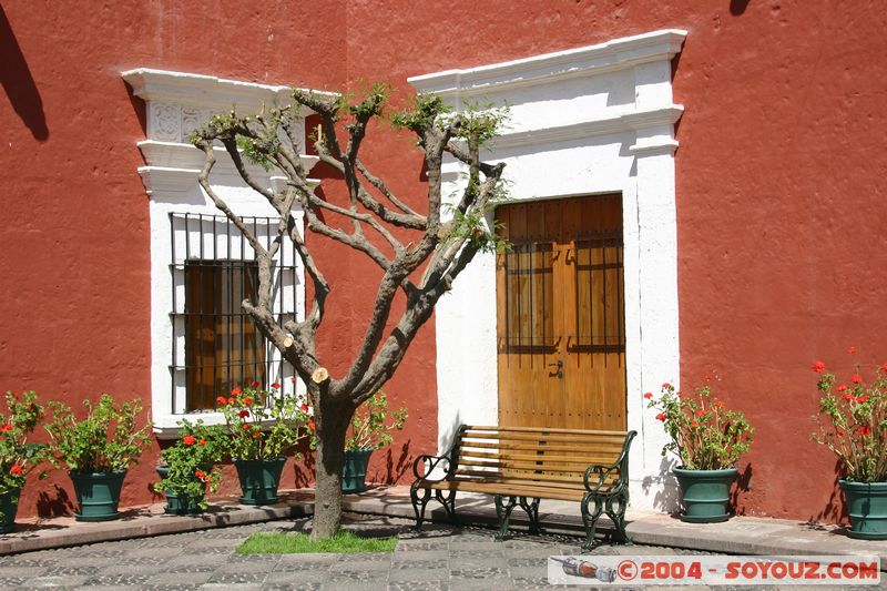 Arequipa - Claustros de La Compania de Jesus
Mots-clés: peru Eglise Monastere