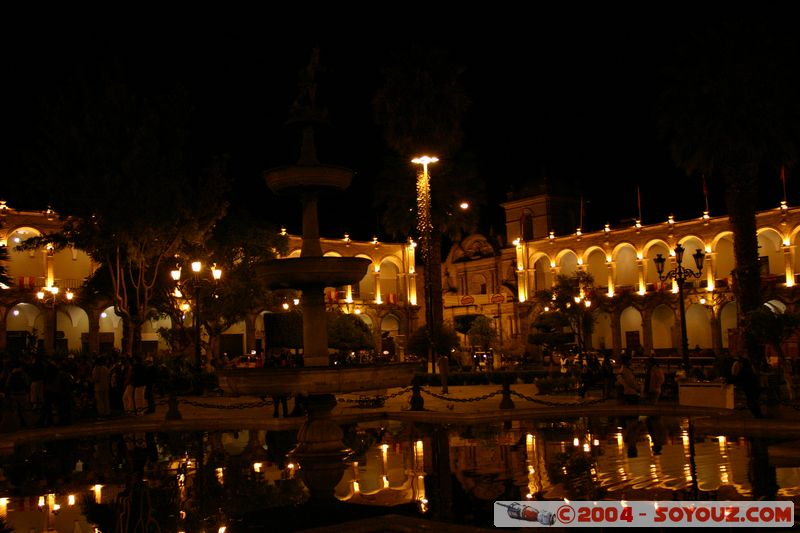 Arequipa - Plaza de armas
Mots-clés: peru Nuit Fontaine