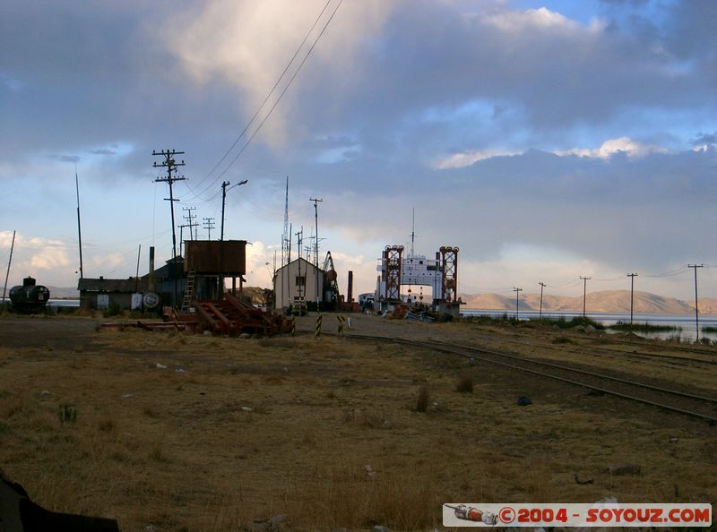 Puno - Puerto
Mots-clés: peru