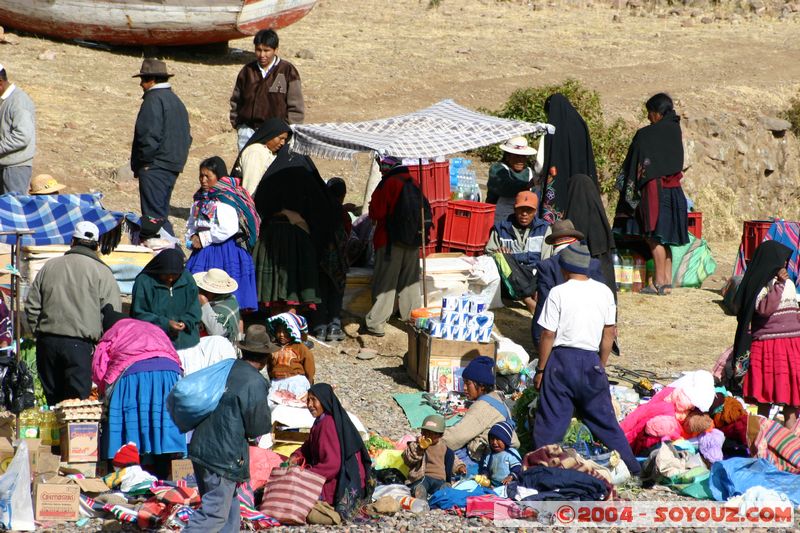 Lago Titicaca - Isla Amantani - Mercado
Mots-clés: peru Marche personnes Folklore