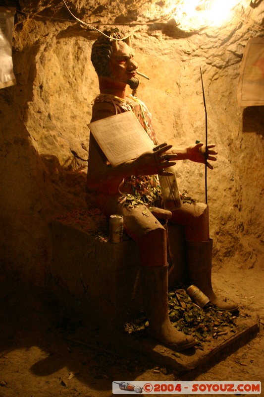 Cerro Rico - Mina Candelaria - El Tio
Mots-clés: Mine grotte