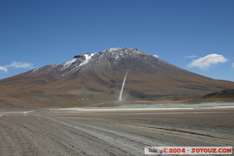 Zona de lagunas - Volcan Ascotan  - Tornade de sable
Mots-clés: volcan