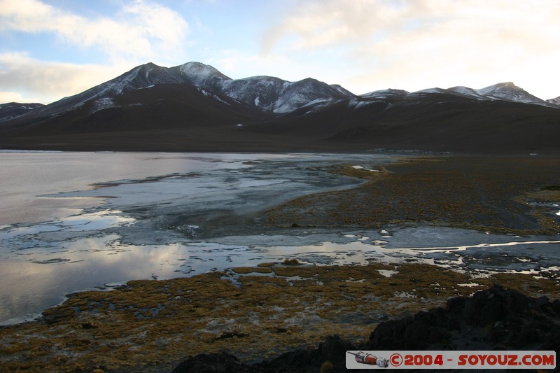 Laguna Colorada - Cerro Pabellon
Mots-clés: sunset volcan