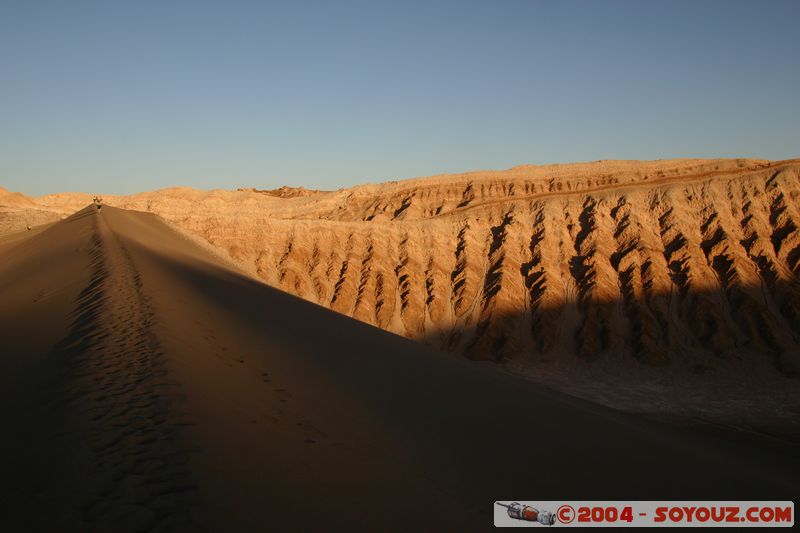 Valle de la Luna - Sunset
Mots-clés: chile Desert Atacama sunset