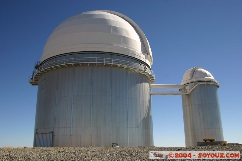 ESO - La Silla Observatory - ESO 3.6m Telescope and CAT 1.4 m
Mots-clés: chile Astronomie observatoire