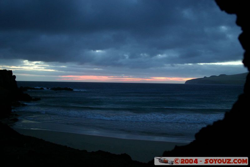 Ile de Paques - Ovahe - Sunrise
Mots-clés: chile Ile de Paques Easter Island patrimoine unesco sunset