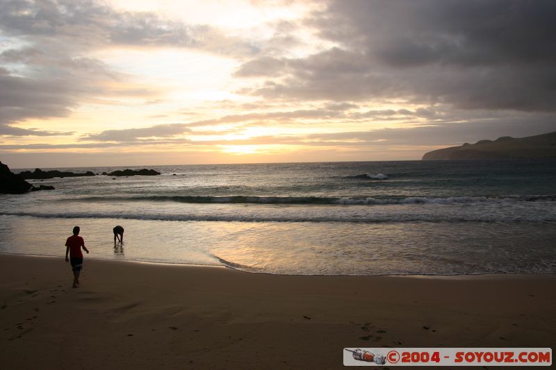 Ile de Paques - Ovahe - Sunrise
Mots-clés: chile Ile de Paques Easter Island patrimoine unesco sunset