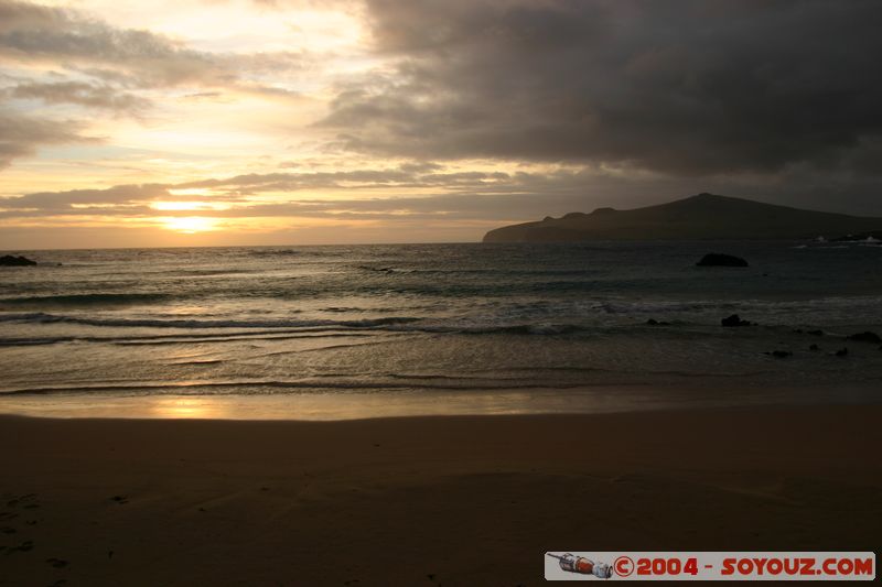 Ile de Paques - Ovahe - Sunrise
Mots-clés: chile Ile de Paques Easter Island patrimoine unesco sunset