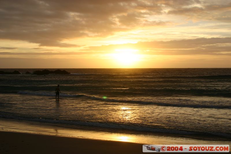 Ile de Paques - Ovahe - Sunrise
Mots-clés: chile Ile de Paques Easter Island patrimoine unesco sunset