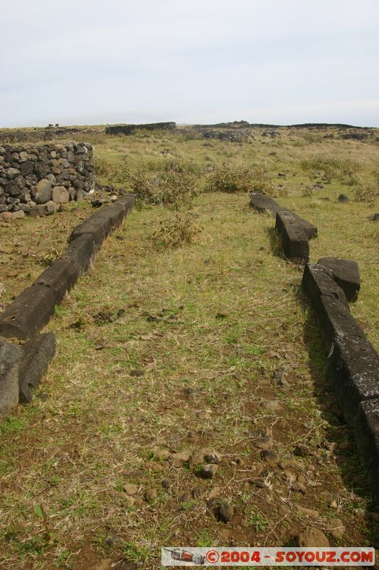 Ile de Paques - Ana Kakenga
Mots-clés: chile Ile de Paques Easter Island patrimoine unesco