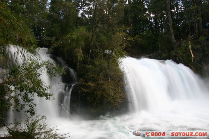 Ojos del Caburgua - Cascade
Mots-clés: chile cascade