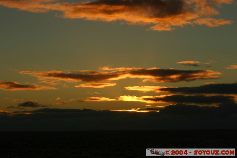 Canales Patagonicos - Coucher de Soleil
Mots-clés: chile sunset