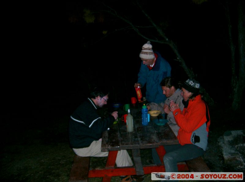 Parque Nacional Torres del Paine - Dinner time
Mots-clés: chile Nuit