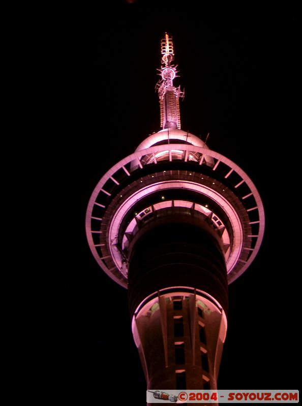 Auckland Sky Tower by night
Mots-clés: New Zealand North Island Auckland Sky Tower Nuit