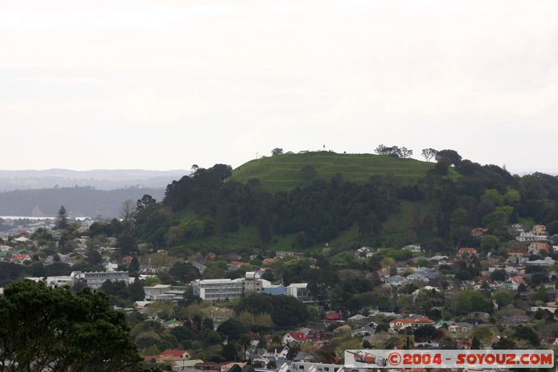 Auckland from One Tree Hill Domain
Mots-clés: New Zealand North Island coast to coast volcan