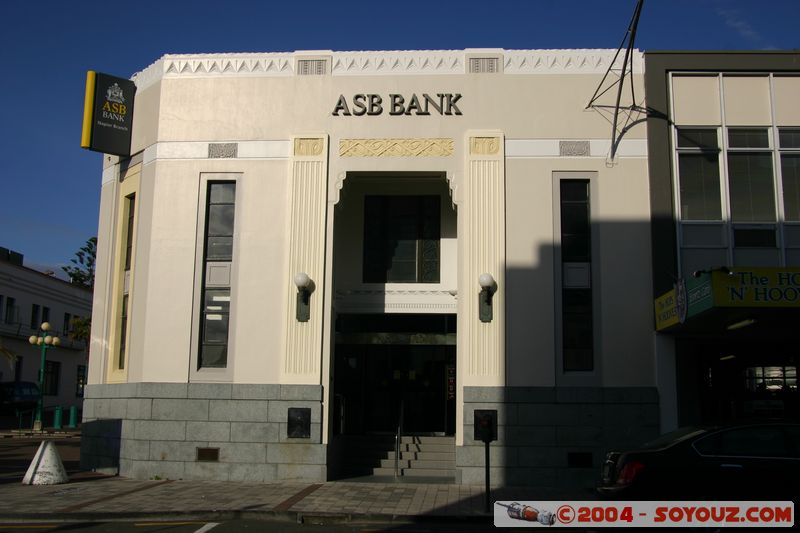 Napier - Art Deco - ASB Bank
Mots-clés: New Zealand North Island Art Deco