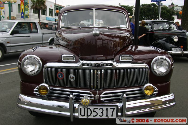 Napier - Old Cars Exhibition - Mercury Eight
Mots-clés: New Zealand North Island voiture