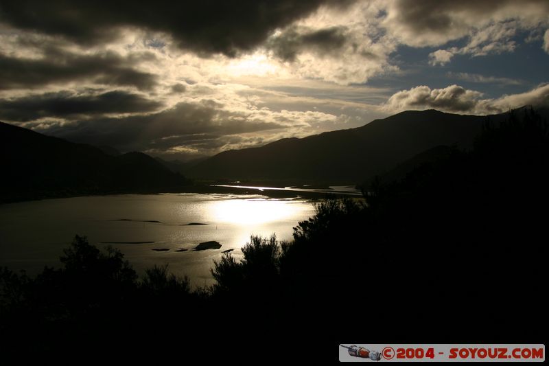 Malborough Sounds - Havelock
Mots-clés: New Zealand South Island mer sunset