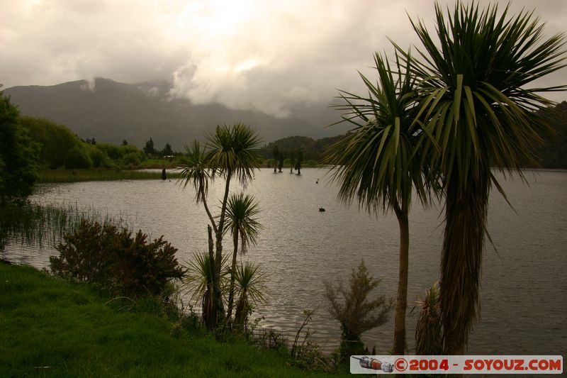 Lake Brunner
Mots-clés: New Zealand South Island Lac