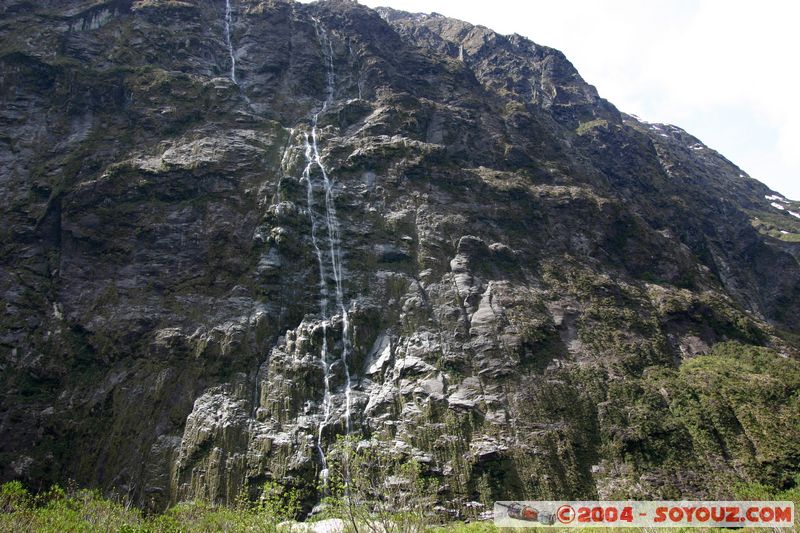 Te Anau / Milford Highway - Waterfalls
Mots-clés: New Zealand South Island patrimoine unesco cascade