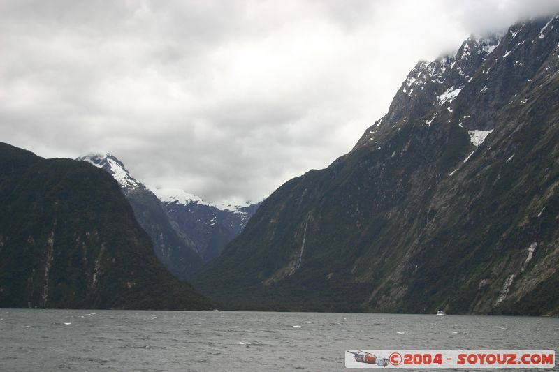 Milford Sound
Mots-clés: New Zealand South Island patrimoine unesco Montagne