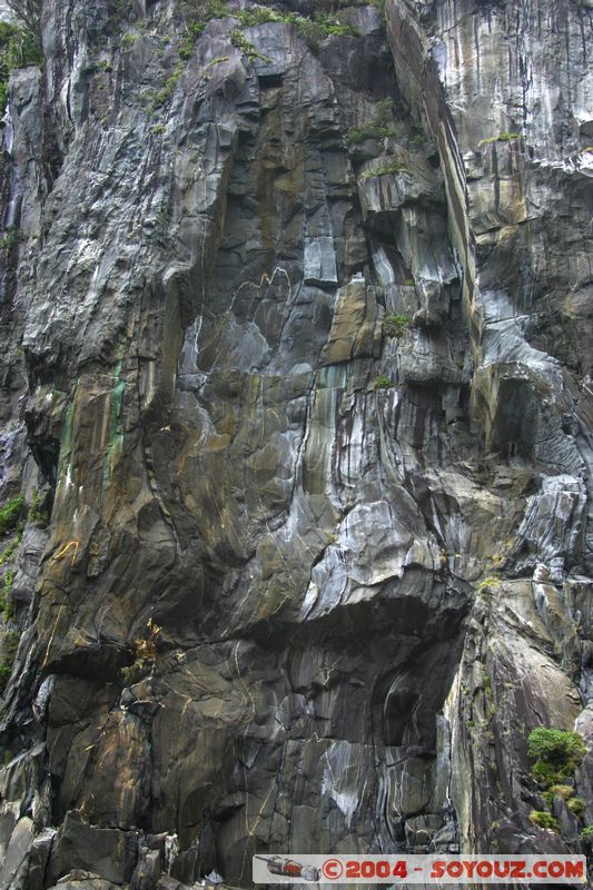 Milford Sound - Rocks
Mots-clés: New Zealand South Island patrimoine unesco