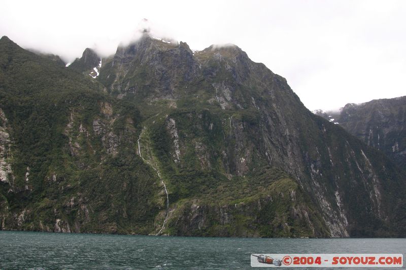 Milford Sound
Mots-clés: New Zealand South Island patrimoine unesco Montagne