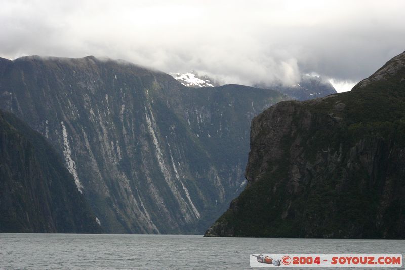 Milford Sound
Mots-clés: New Zealand South Island patrimoine unesco Montagne