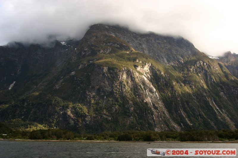 Milford Sound
Mots-clés: New Zealand South Island patrimoine unesco Montagne