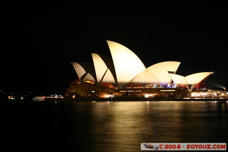 Sydney by Night - Opera House
Mots-clés: Nuit patrimoine unesco Opera House