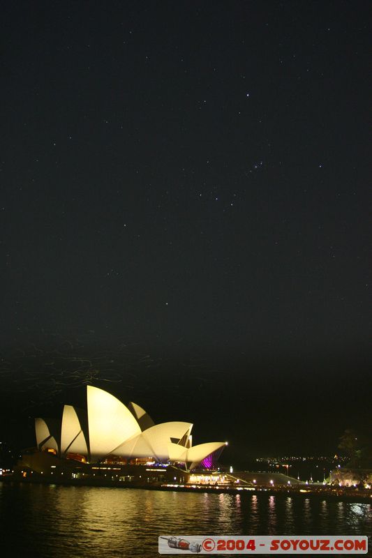 Sydney by Night - Opera House and Orion
Mots-clés: Nuit patrimoine unesco Opera House Astronomie Etoiles