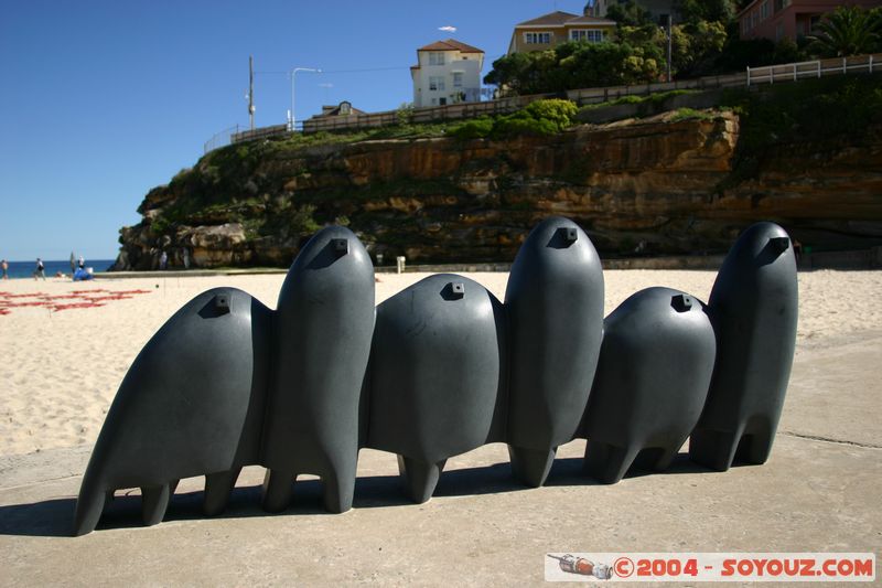 Sculpture by the sea
Mots-clés: sculpture