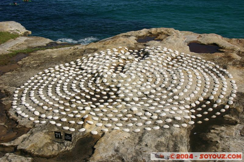 Sculpture by the sea
Mots-clés: sculpture