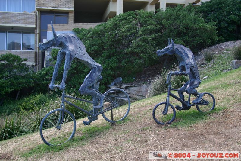 Sculpture by the sea
