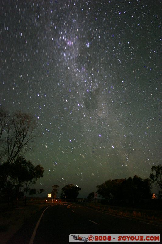 Broken Hill - starry night
Mots-clés: Astronomie Nuit Etoiles