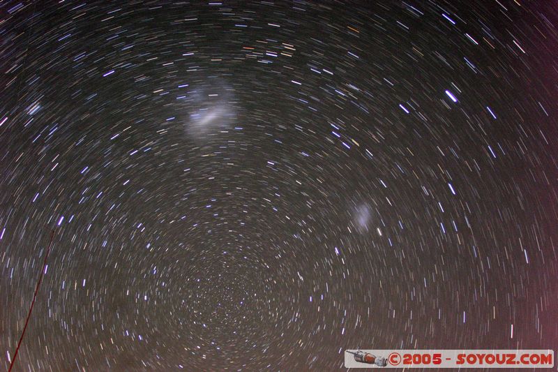 Cowra - Circumpolar with both magellanic clouds
Mots-clés: Astronomie Nuit Etoiles