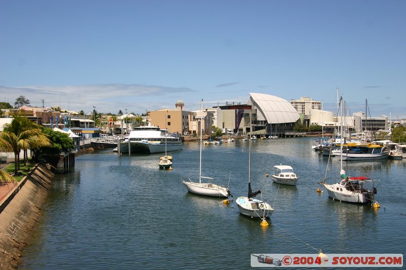 Townsville - Harbour
Mots-clés: bateau