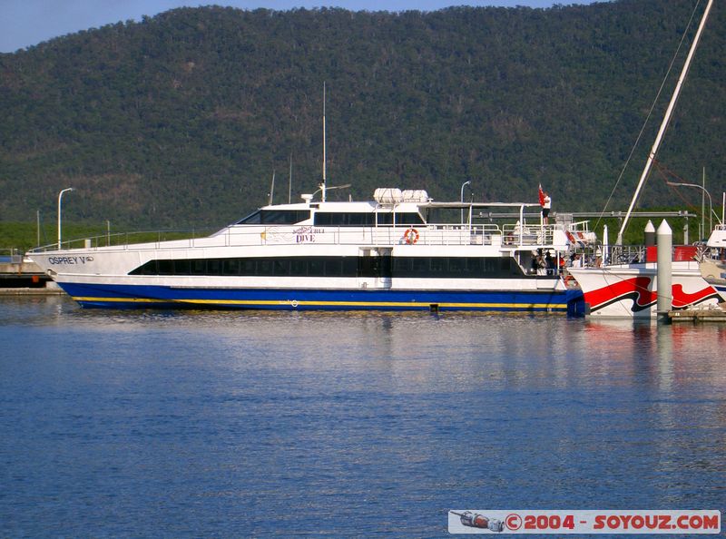 Cairns - Osprey V
Mots-clés: bateau