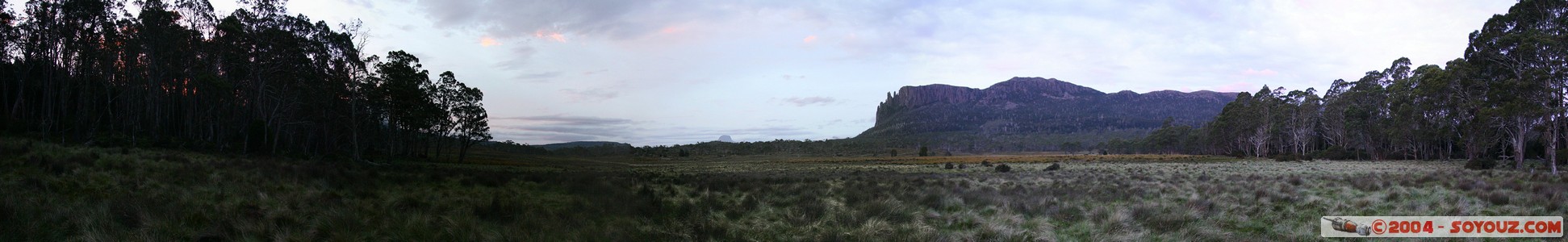 Overland Track - New Pelion Hut - vue panoramique
Mots-clés: panorama