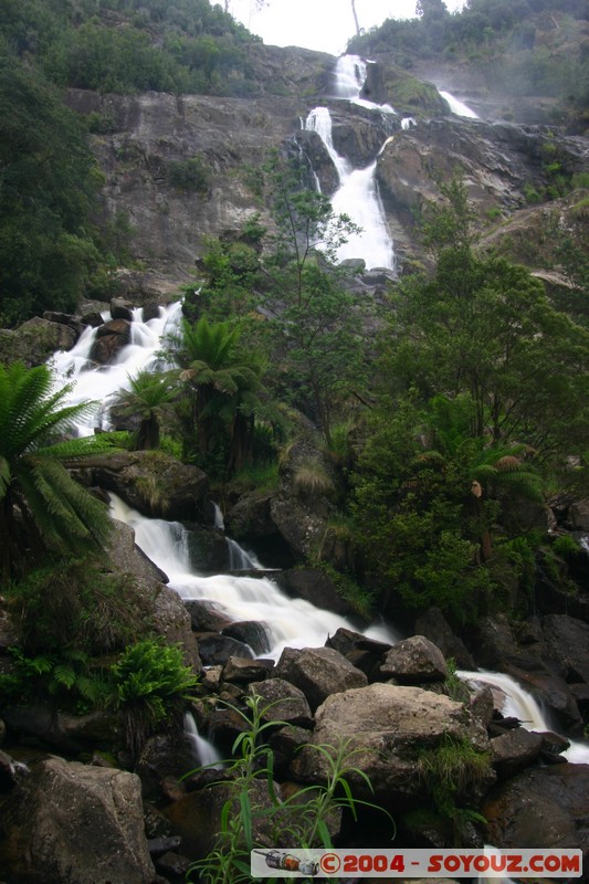 North East Trail - St Colombia Falls
Mots-clés: cascade