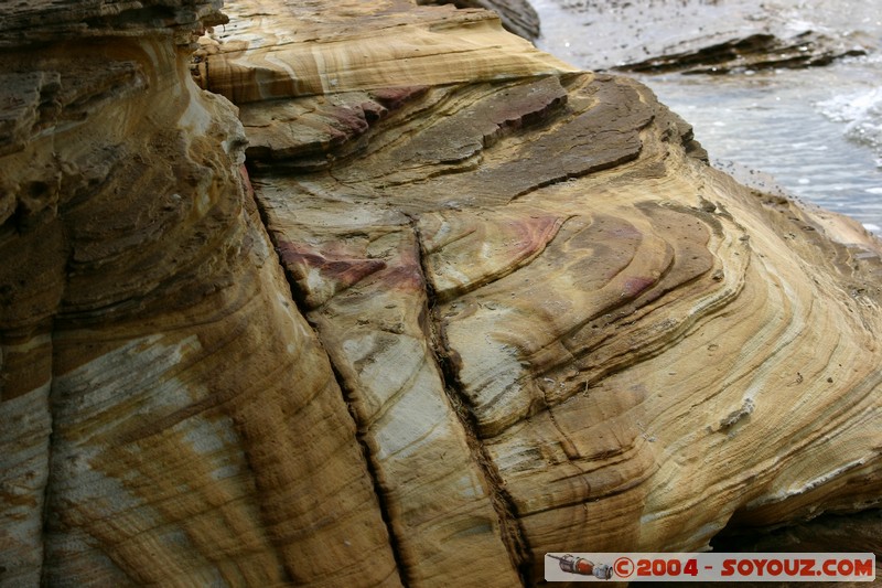 Maria Island - Painted Cliffs
