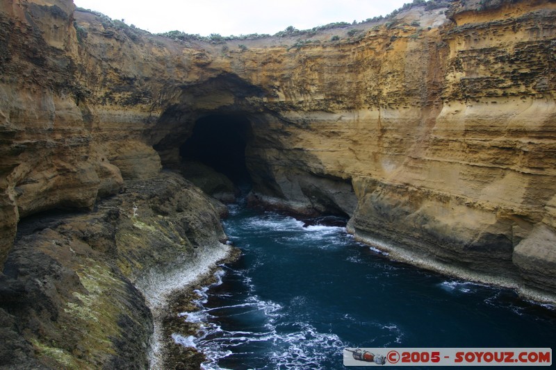 Great Ocean Road - Loch Ard Gorge -  Thunder Cave
