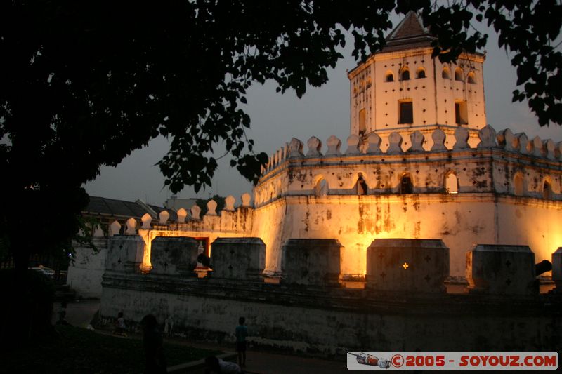 Bangkok - Phra Sumen Fort
Mots-clés: thailand sunset Ruines chateau