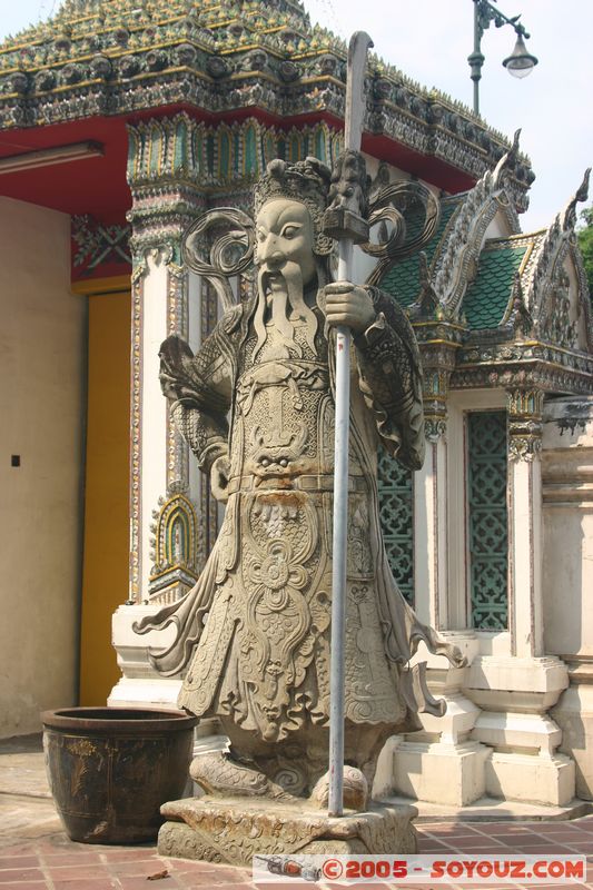 Bangkok - Wat Pho
Mots-clés: thailand Boudhiste Wat Phra Chetuphon statue