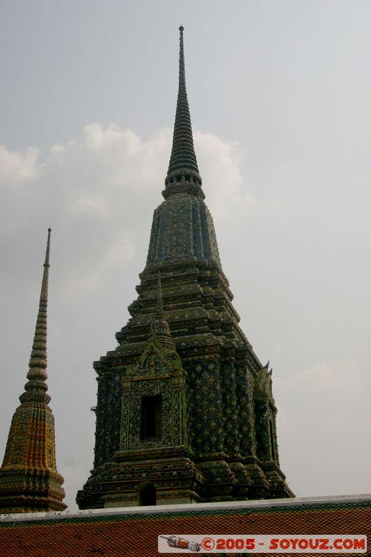 Bangkok - Wat Pho
Mots-clés: thailand Boudhiste Wat Phra Chetuphon