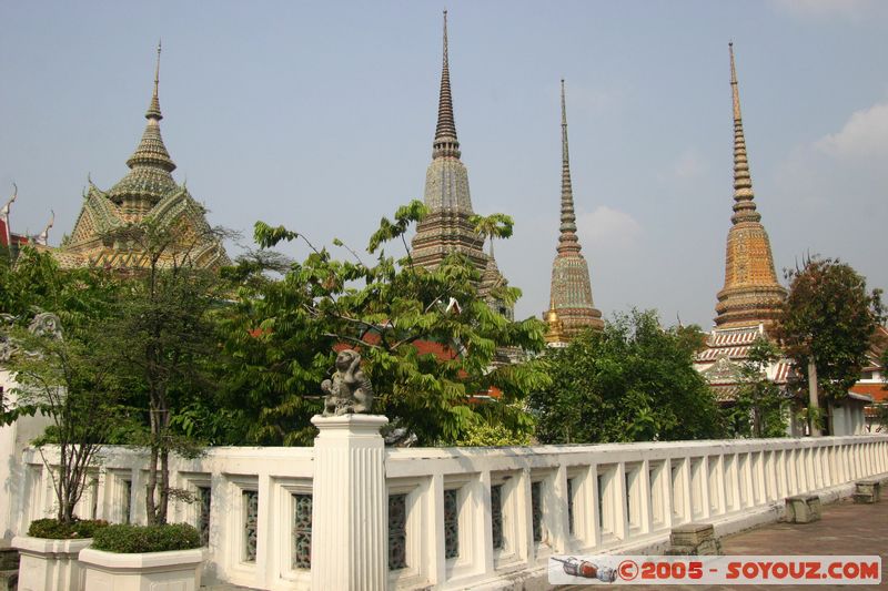 Bangkok - Wat Pho
Mots-clés: thailand Boudhiste Wat Phra Chetuphon