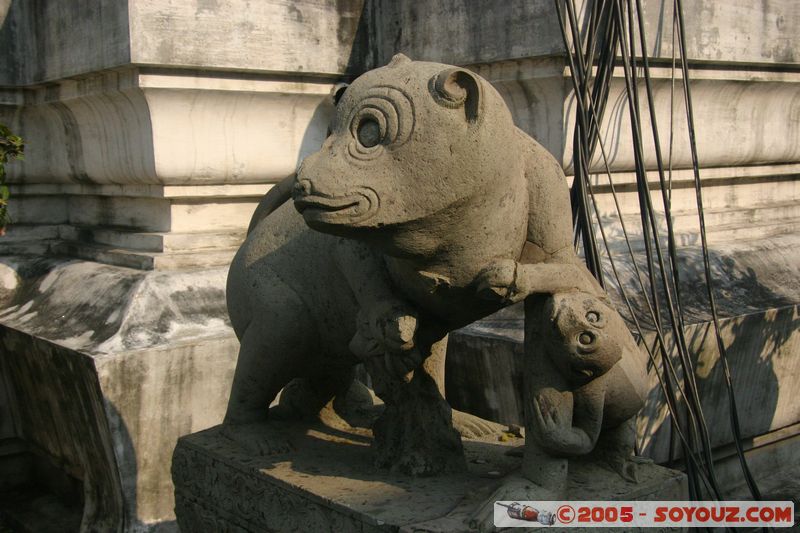 Bangkok - Wat Arun (Temple of the Dawn)
Mots-clés: thailand Boudhiste sculpture