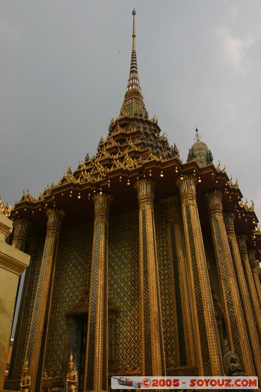 Bangkok - Wat Phra Kaew - Phra Mondhop
Mots-clés: thailand Boudhiste